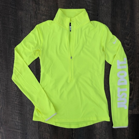 Nike Tops - Nike Dri-fit 1/2 Zip Performance Pullover - Wm’s M